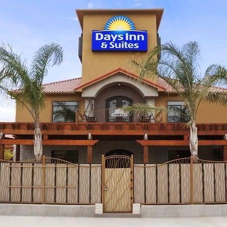 Days Inn & Suites By Wyndham Houston North-Spring Westfield Eksteriør bilde