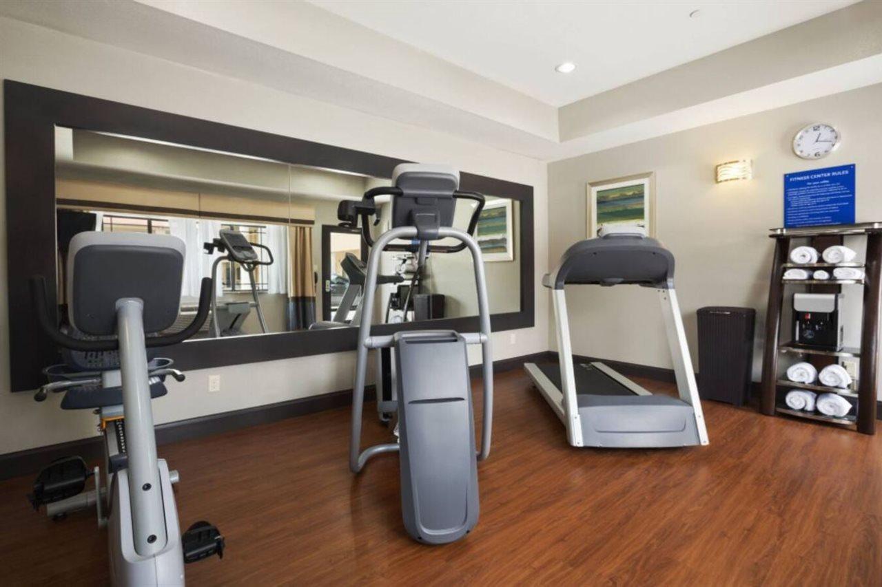 Days Inn & Suites By Wyndham Houston North-Spring Westfield Eksteriør bilde