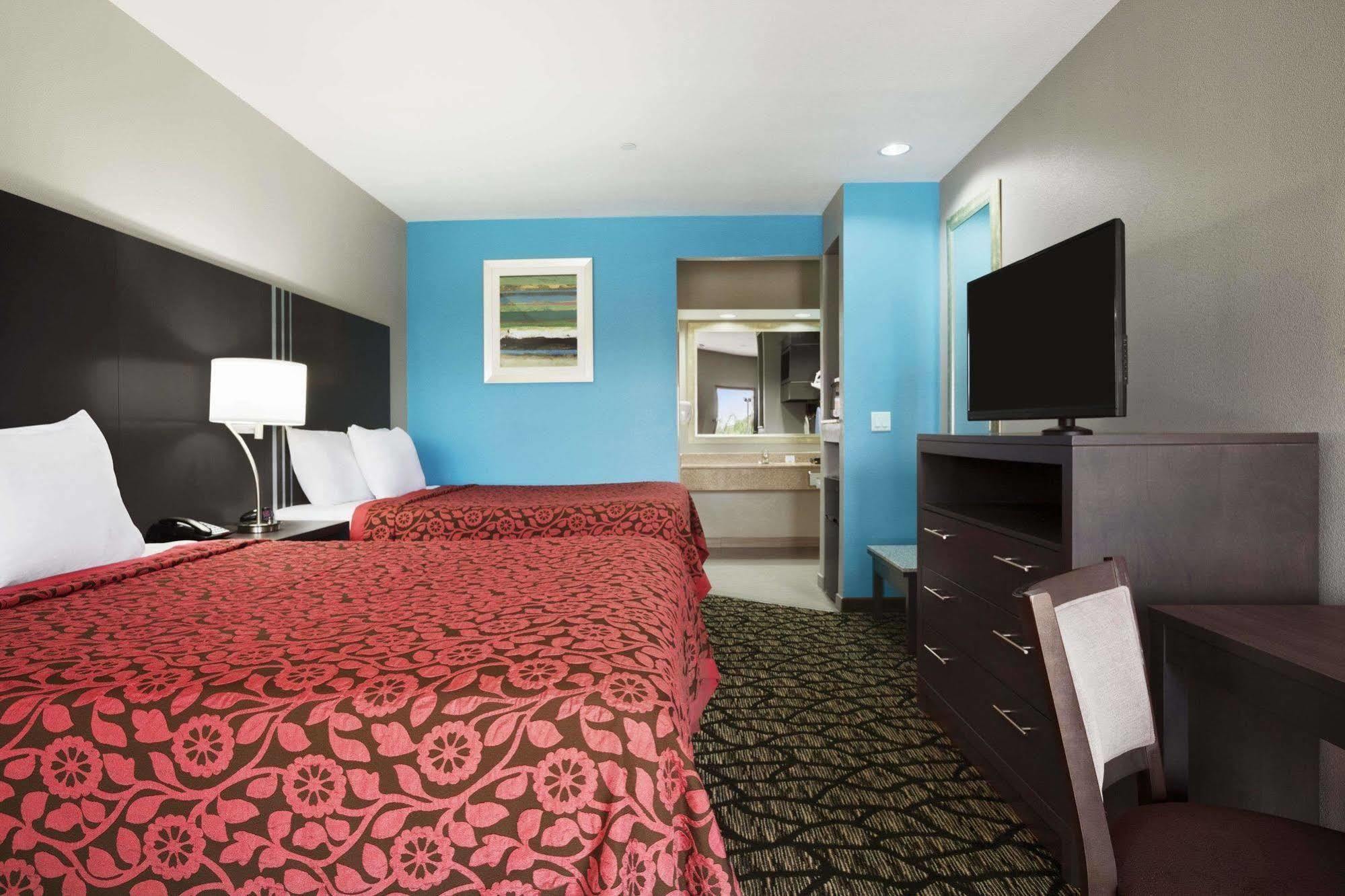 Days Inn & Suites By Wyndham Houston North-Spring Westfield Eksteriør bilde